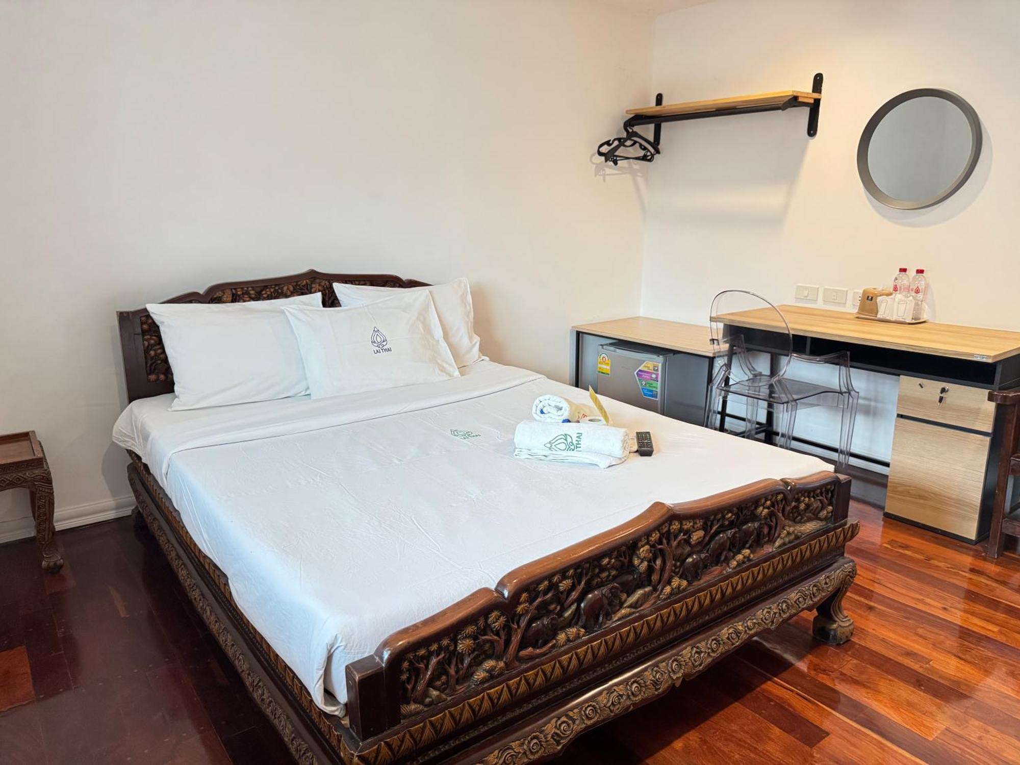 Collection O Khu Mueang Near Tha Phae Gate Formerly Lai Thai 3* 清迈